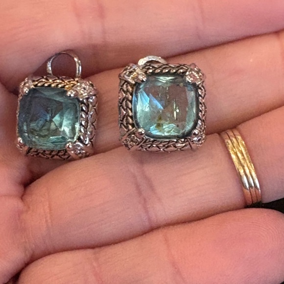 David Yurman Jewelry - David Yurman blue topaz earrings